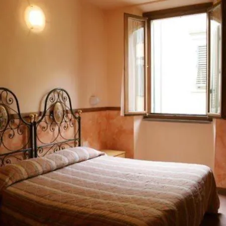 Monica Hotel