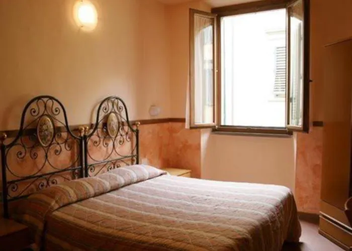 Monica Hotel
