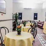 Monica Hotel Florence